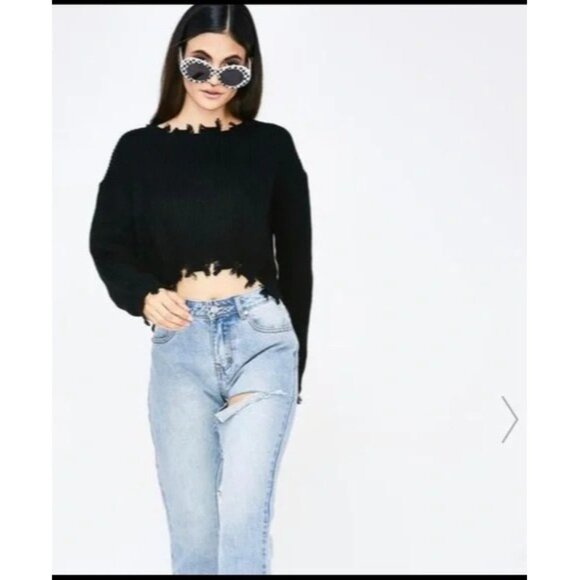 Commense Goth Grunge Distressed Black Knit Cropped Raw Hem Long Sleeves Sweater - Picture 2 of 6